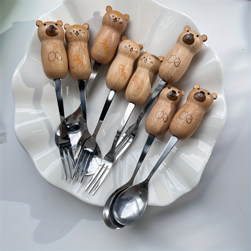 5 PCS Wooden Spoons for Cooking Utensils Set,Winnie the Bear Slotted Wooden  Spatula for Kitchen Decor,Cute Cartoon Kitchen Accessories,Cooking Gifts