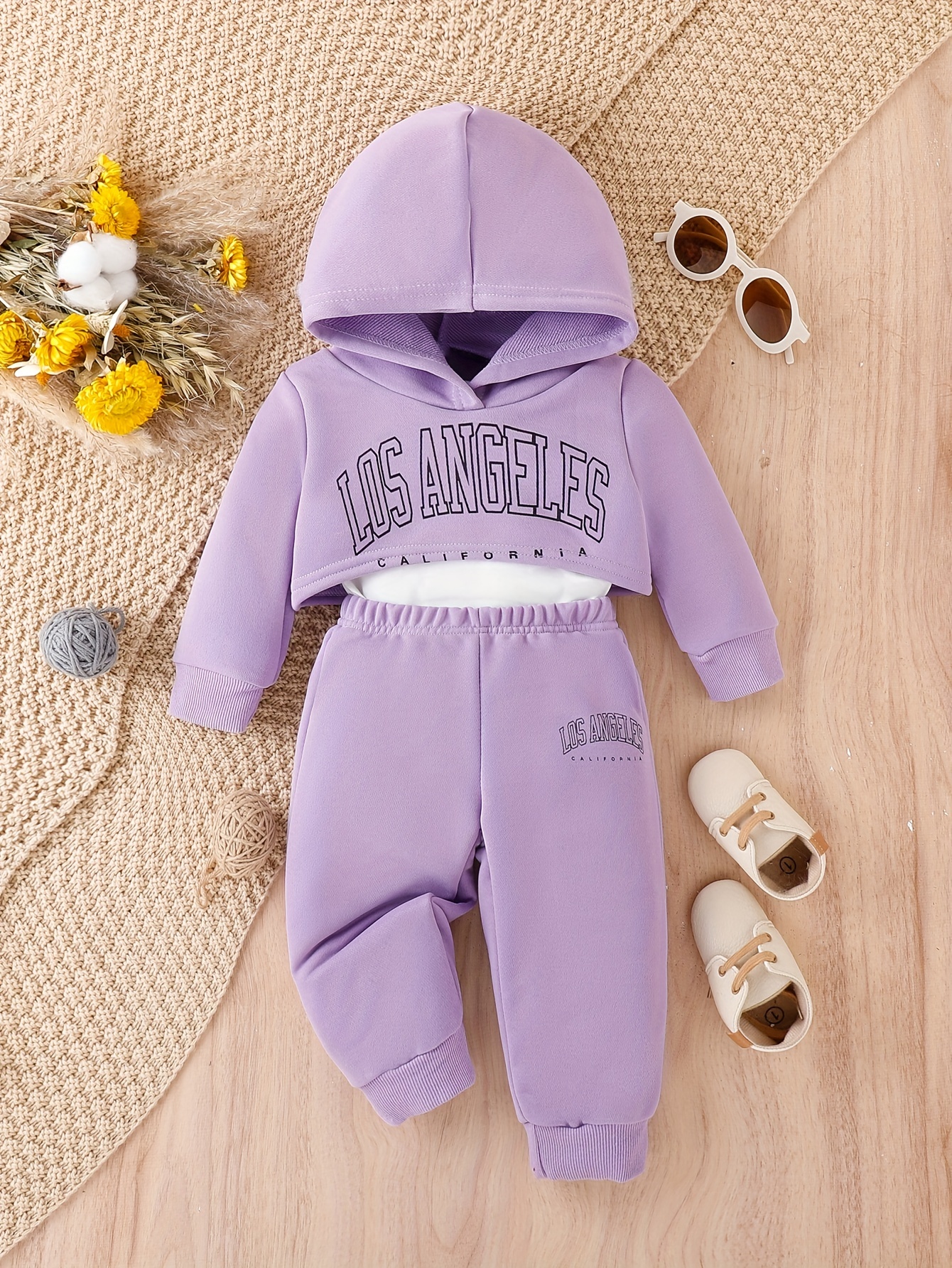 Baby girl deals hooded sweater