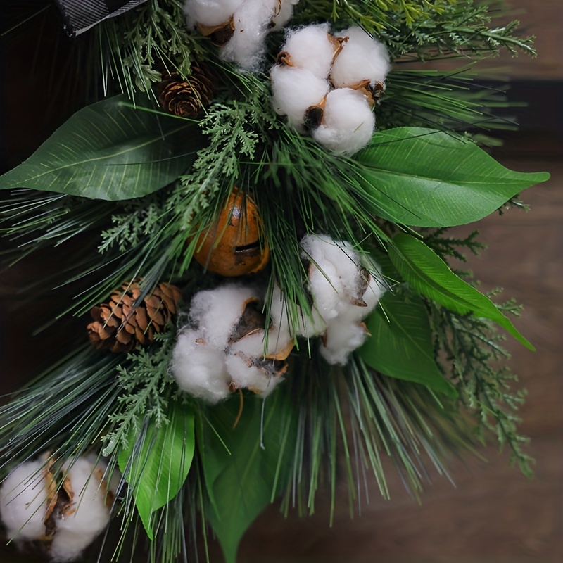 Artificial Christmas Wreath, Rattan Pine Cone Bell Wreath