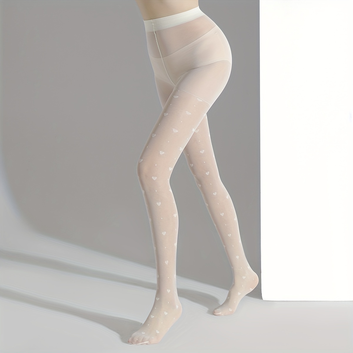 1pc Women's White Fashionable Heart Pattern Slim-fit Mesh Pantyhose, Cute  Streetwear