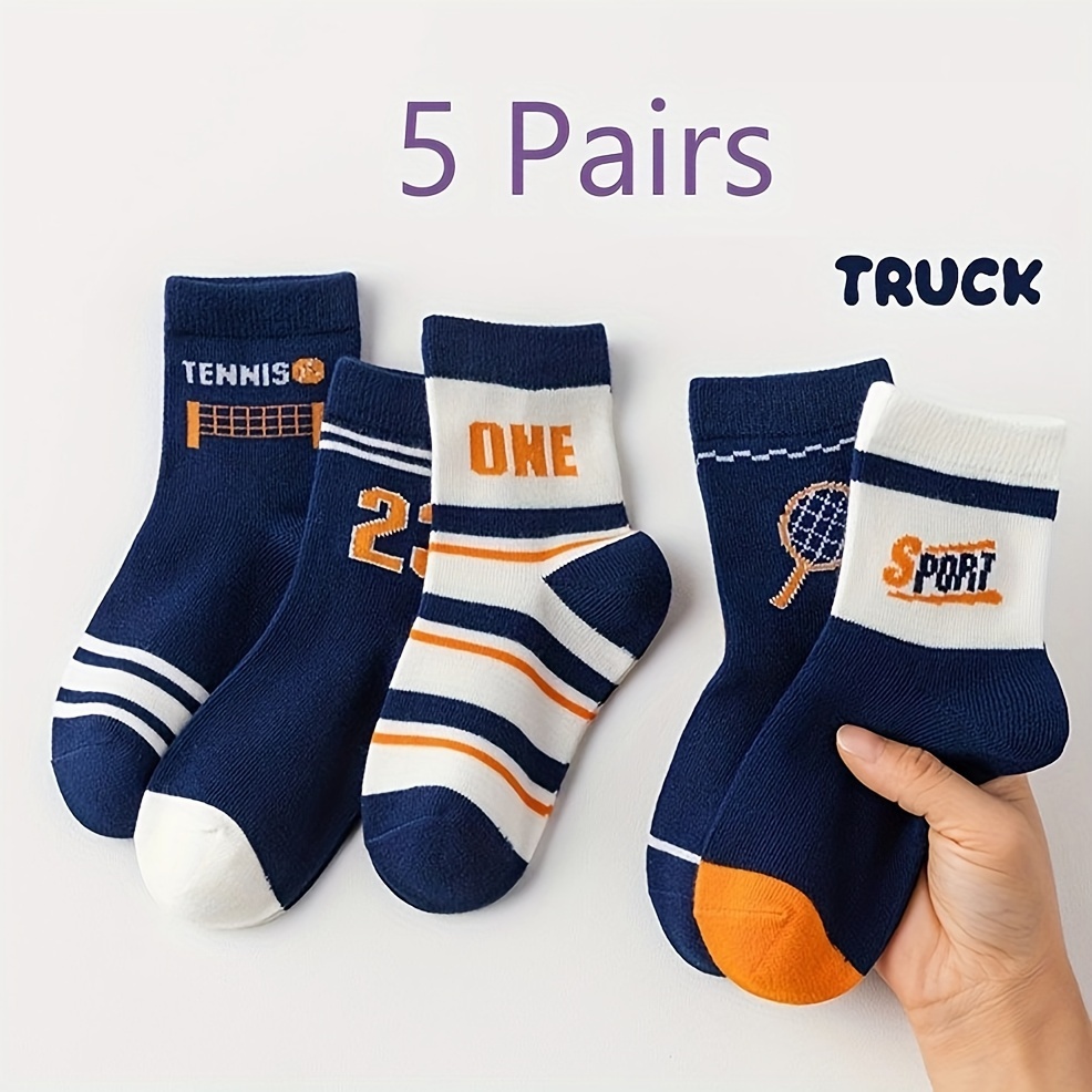 TEUEN Kids Grip Socks Soccer Anti Slip Athletic Socks Soft Breathable  Football Sports Grip Socks for Youth Boys Girls : : Clothing,  Shoes & Accessories
