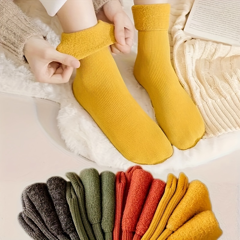 Chaussettes de sol épaisses en peluche pour adultes et enfants