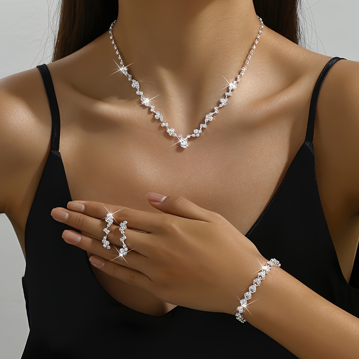 

1 Pair Of Earrings + 1 Necklace + 1 Bracelet Elegant Jewelry Set Silver Plated Paved Shining Rhinestone Engagement/ Wedding Decor