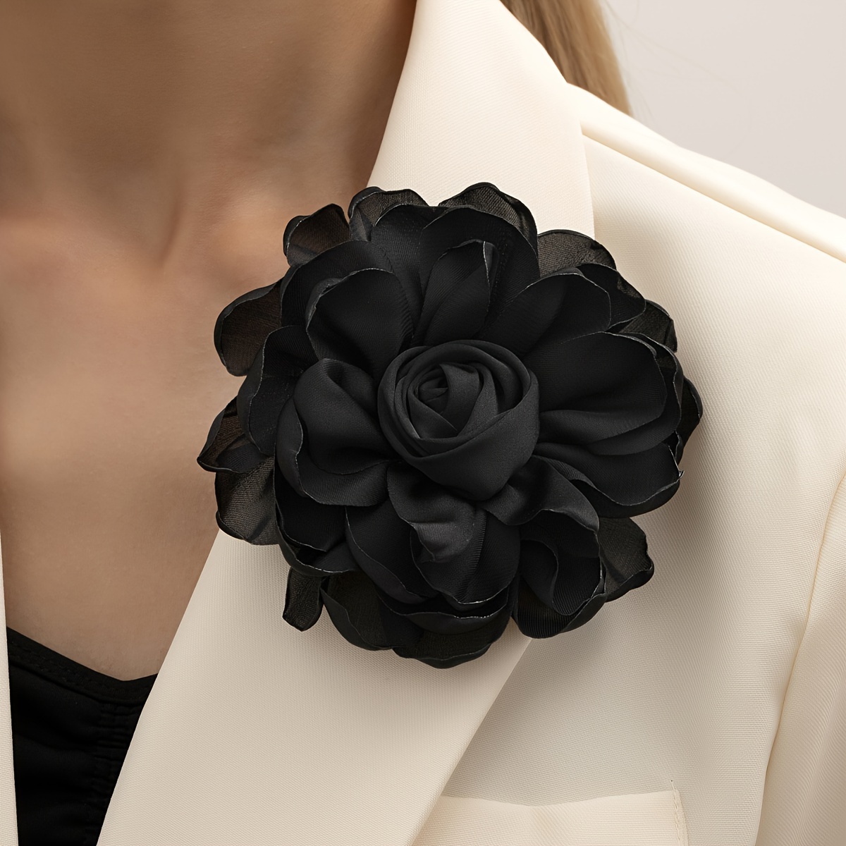 

1pc Black Three-dimensional Simulation Flower Brooch Elegant Brooch Jewelry Decoration For Party Prom Decoration