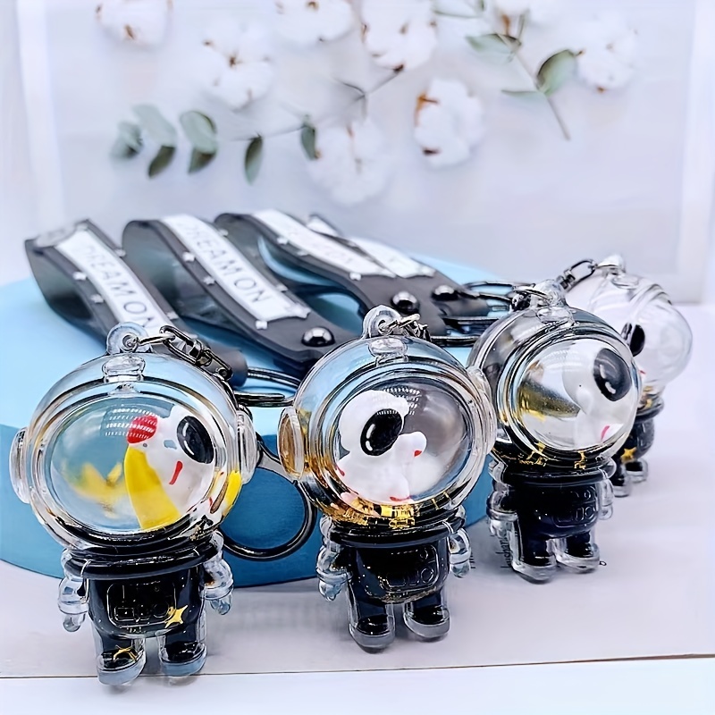 Cartoon Astronaut Key Chain International Space Station Staff Key Chain  Cute Cartoon Key Ring Pendant Bag Accessories