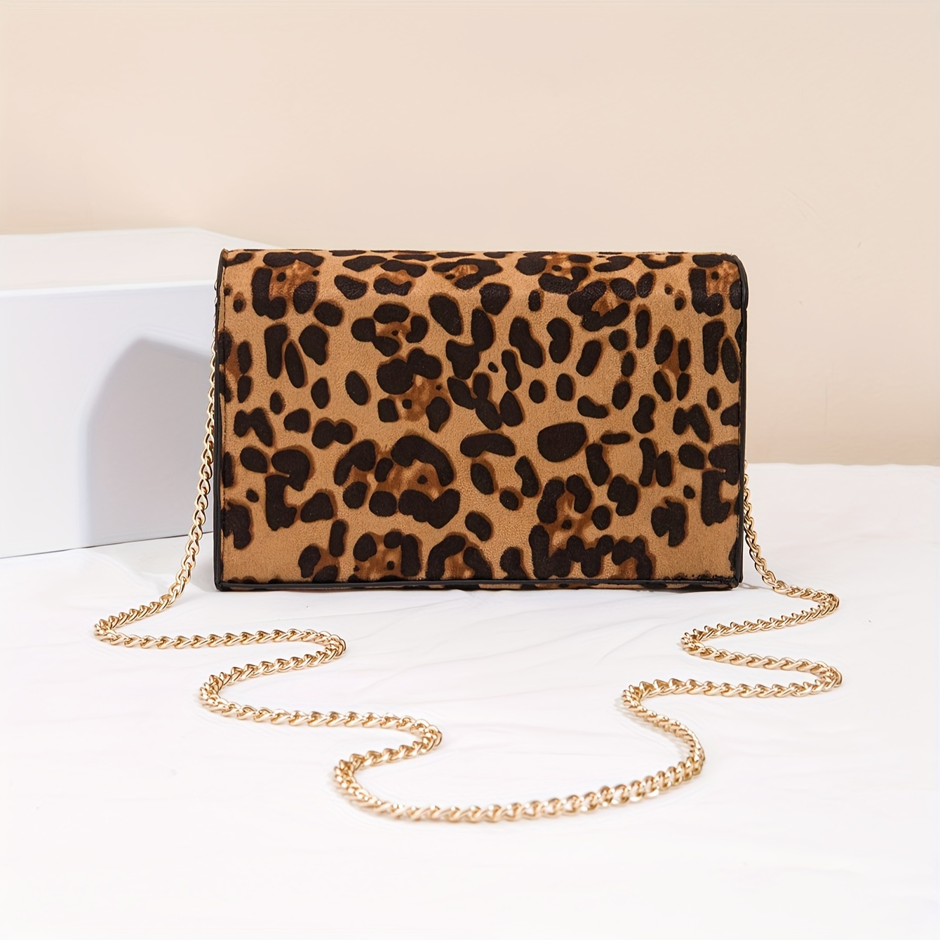 

Leopard Pattern Envelop Purse, Classic Faux Leather Crossbody Bag, Trendy Bag Suitable For Shopping Dating Work