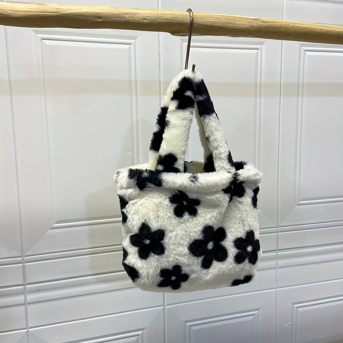 Diy Fuzzy Handbag Kit Hand Woven Flower Decor Fluffy Bag Faux Pearl Strap  Square Purse For Women - Bags & Luggage - Temu