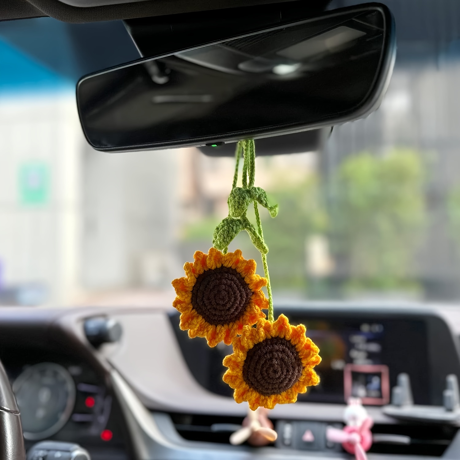 1pc Sonnenblumen-Auto-Ornament, Auto-Armaturenbrett, niedliche zitternde  Sonnenblumen-Ornamente, Auto-Dekorations-Zubehör-Geschenke - Temu Austria