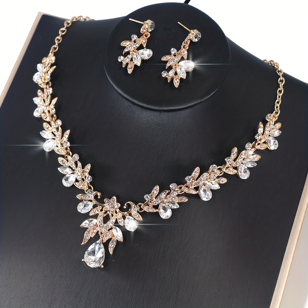 

3pcs Earrings Plus Necklace Elegant Flower Decorated With Shining Leaves Inlaid Rhinestone Perfect Engagement Wedding Jewelry For Female Noble Chrismas Gift