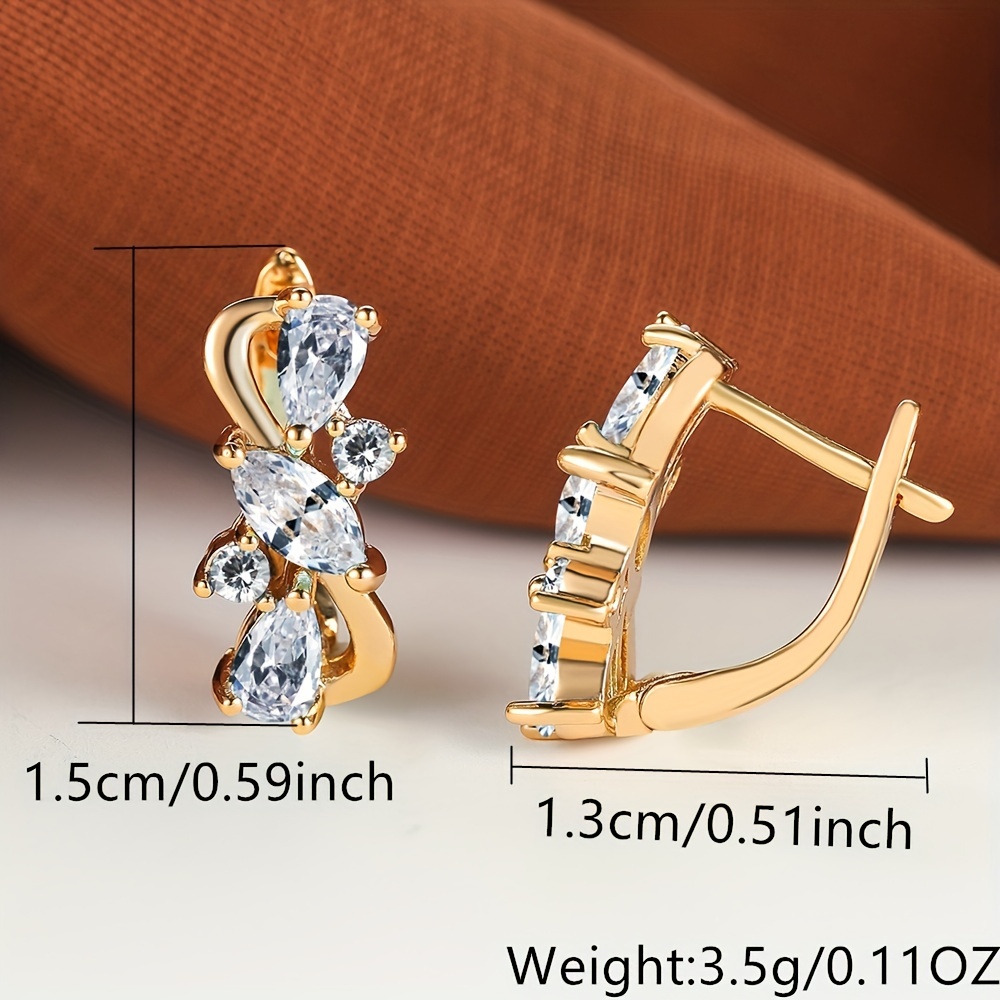 Luxurious Teardrop Marquise Cut Synthetic Zirconia Dangle Earrings