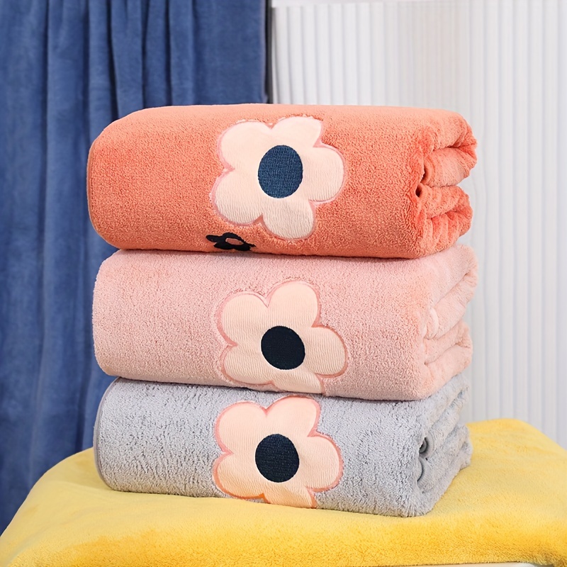 Soft Flower Pattern Bath Towel - Quick Dry & Absorbent - 55x12