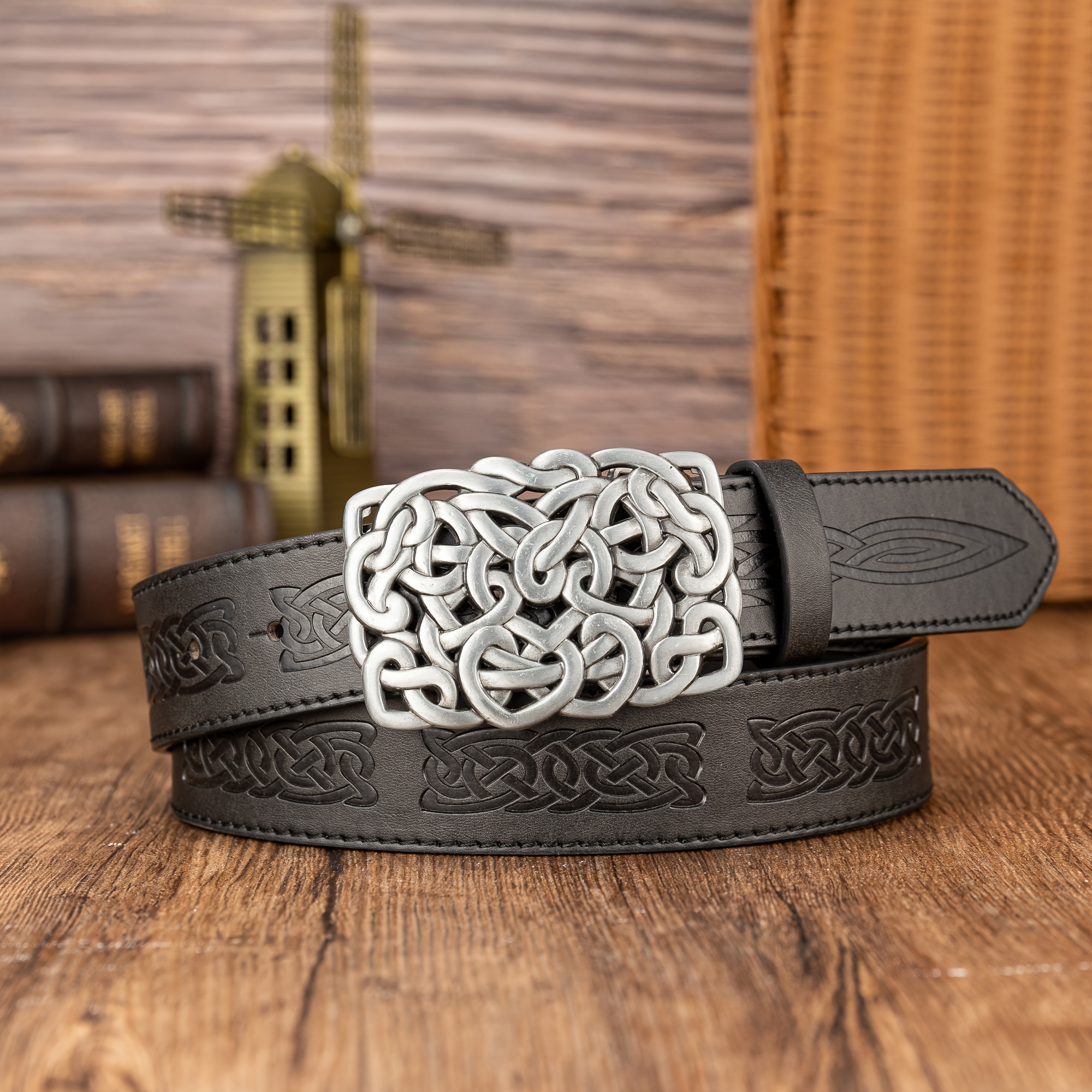 Men's Belt With A Featuring Intricate Hollowed-out Lines And Versatile Pu Embossed Patterns