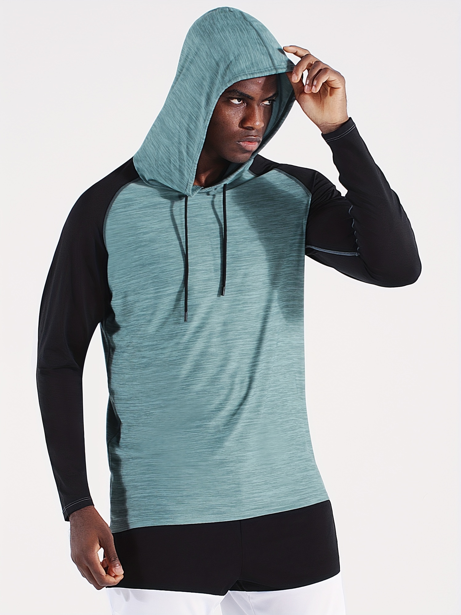 Mens Dri-FIT Hoodies & Pullovers.