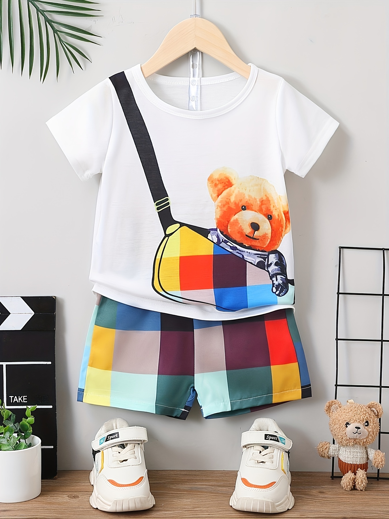 Boys Crossbody Bag Print Casual Outfit Round Neck T-shirt & Shorts Kids  Summer Clothes Sets - Temu