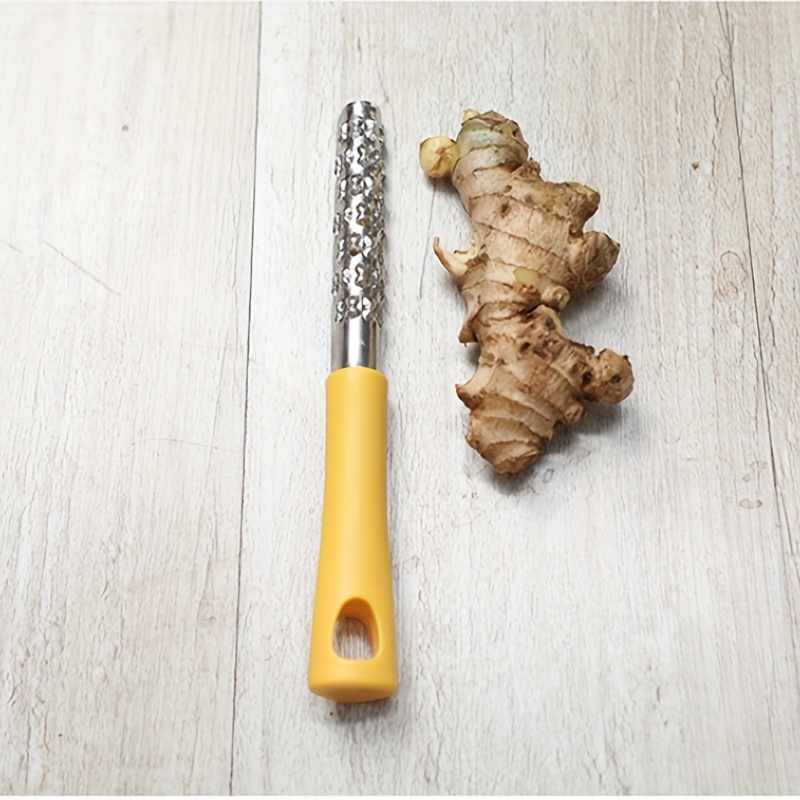 Super User Friendly Garlic Grater / Ginger Grater Garlic Shredder