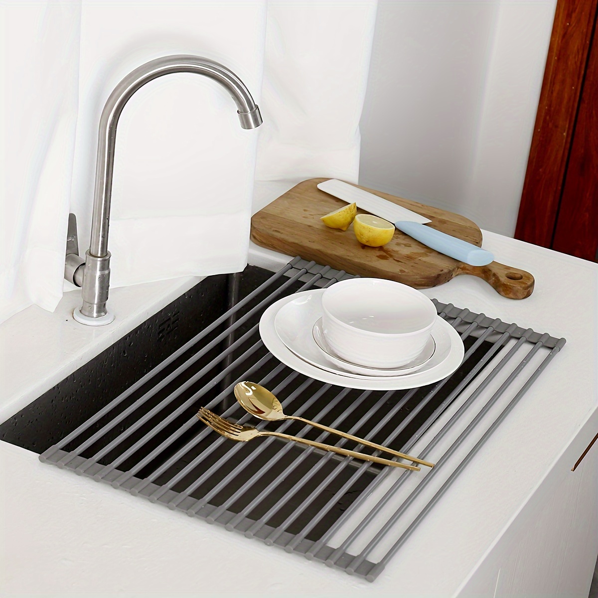 1pc silicone kitchen sink organizer multifunctional heat resistant dish draining mat roll up vegetable washing pad storage rack Product details 4