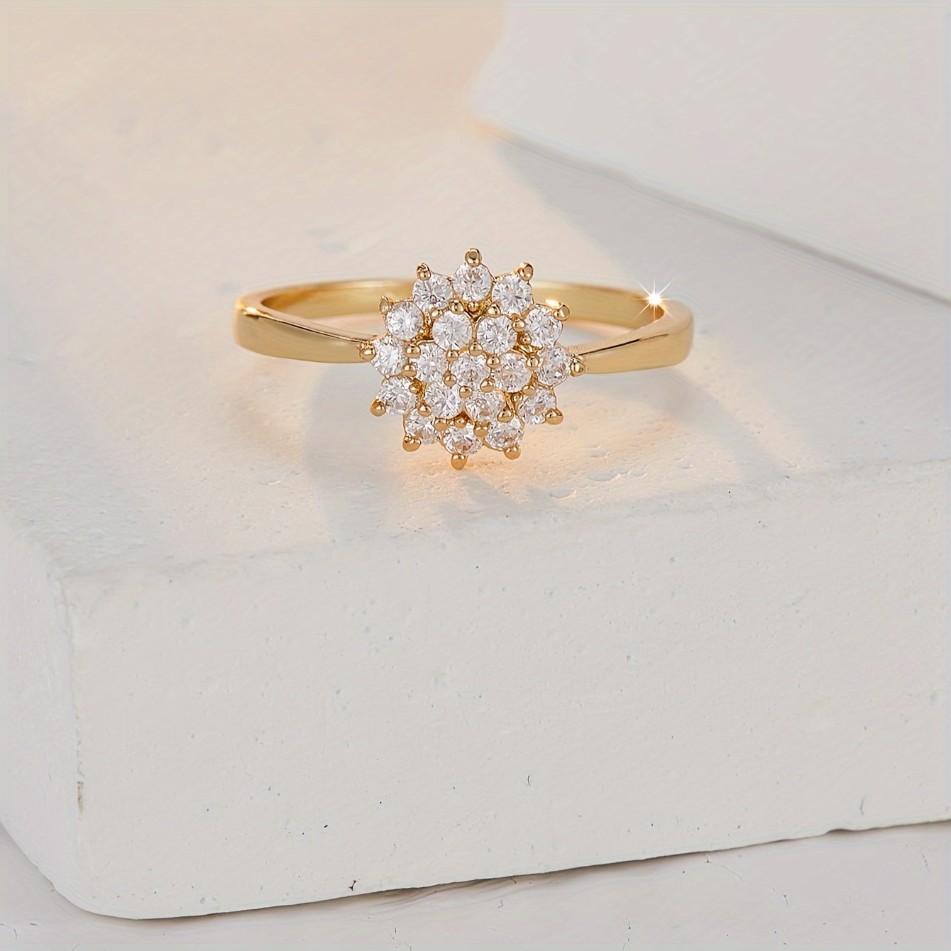 A Copper Micro-inlaid Synthetic Zirconia Wedding Wedding Ring
