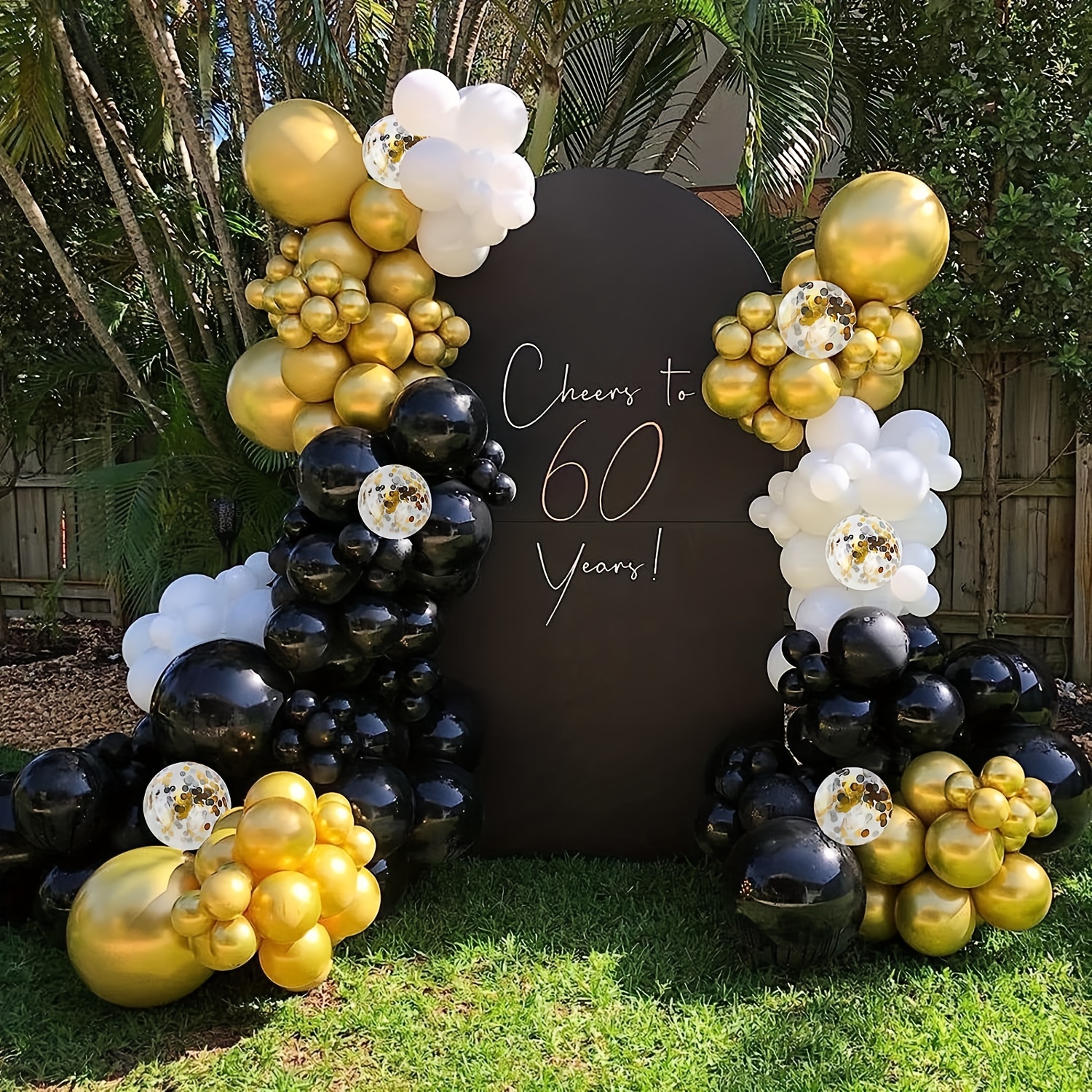  RUBFAC Kit de arco de guirnalda de globos negros y dorados,  globos de fiesta de Año Nuevo con globos de confeti negro y dorado para  decoraciones de fiesta de cumpleaños de