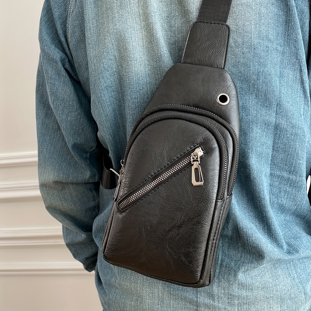 Men's Designer Crossbody & Messenger Bags