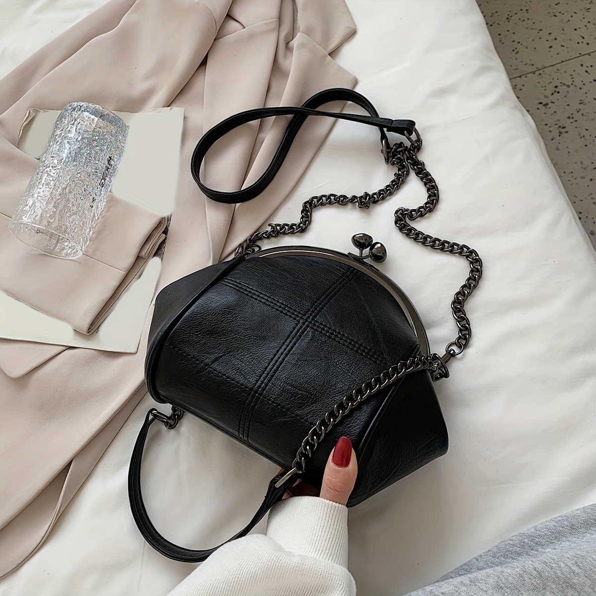 

Vintage Kiss Lock Clutch Evening Bag, Punk Gothic Style Crossbody Bag, Women's Chains Shoulder Handbag