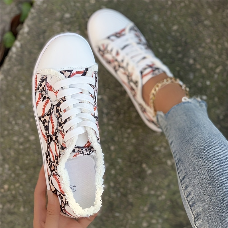 Lowline Low Top Sneaker With Valentine's Print