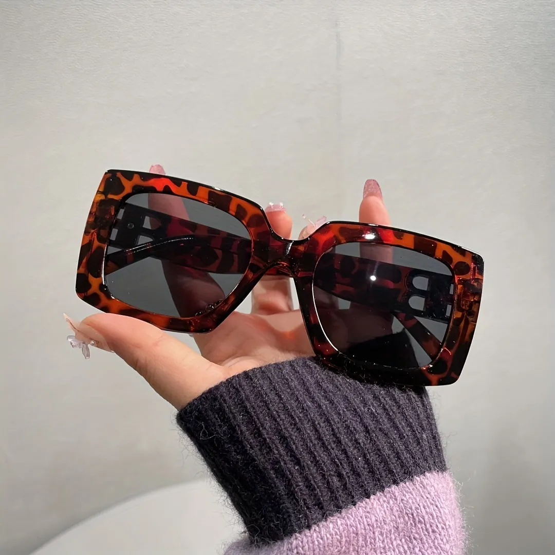 Vintage Rectangular Big Frame Sunglasses Oversized Y2k Hiking Sunshade  Eyeglasses Women Classic Driving Eyewear - Temu