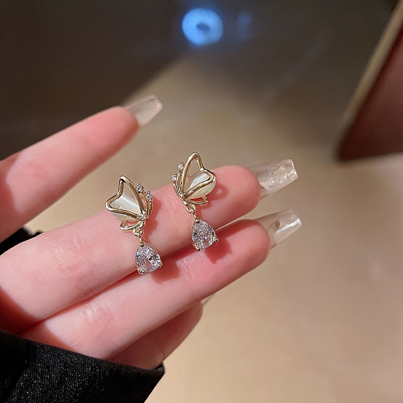 Sweet Cool Hollow Butterfly Zircon Water Drop Necklace