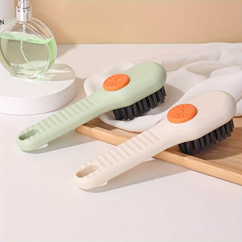 Multi Functional Shoe Brush Press Type Automatic Liquid Out