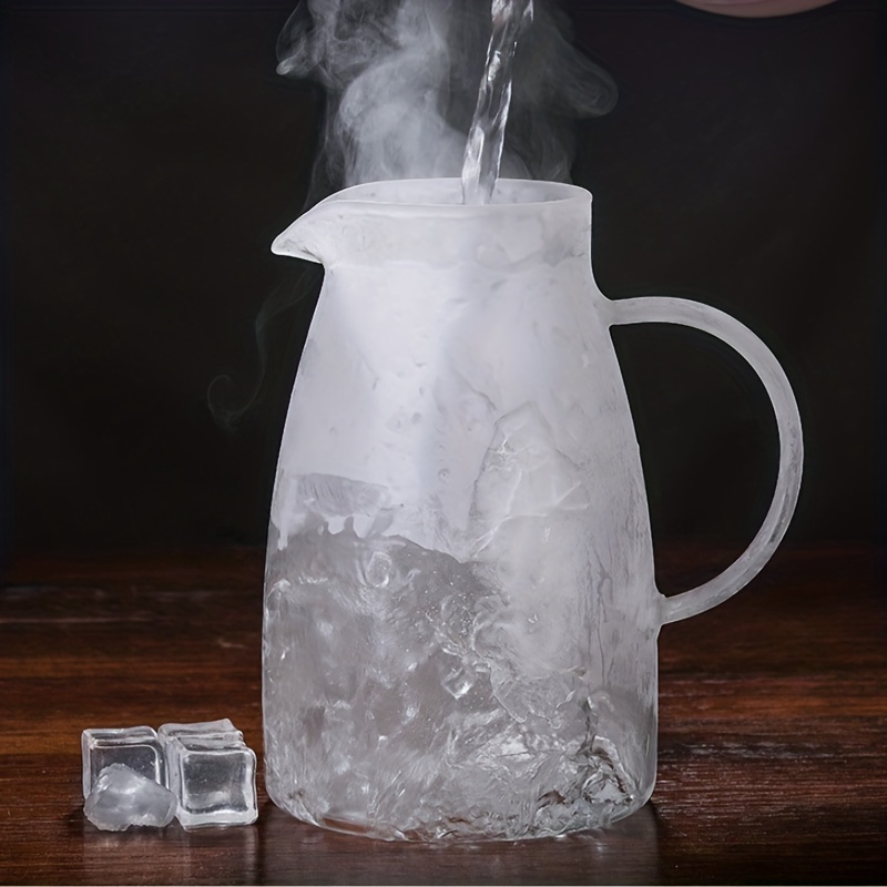 Glass Pitcher with Lid Water Carafe Jug with Spout Handle for Hot/Cold  Water Tea Beverage