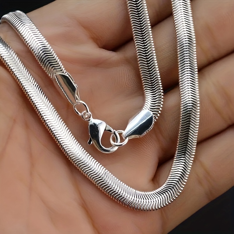 

1pc Adjustable Titanium Steel Unisex Fashion Personality Bracelet Flat Snake Bone Necklace Stainless Steel Clavicle Chain