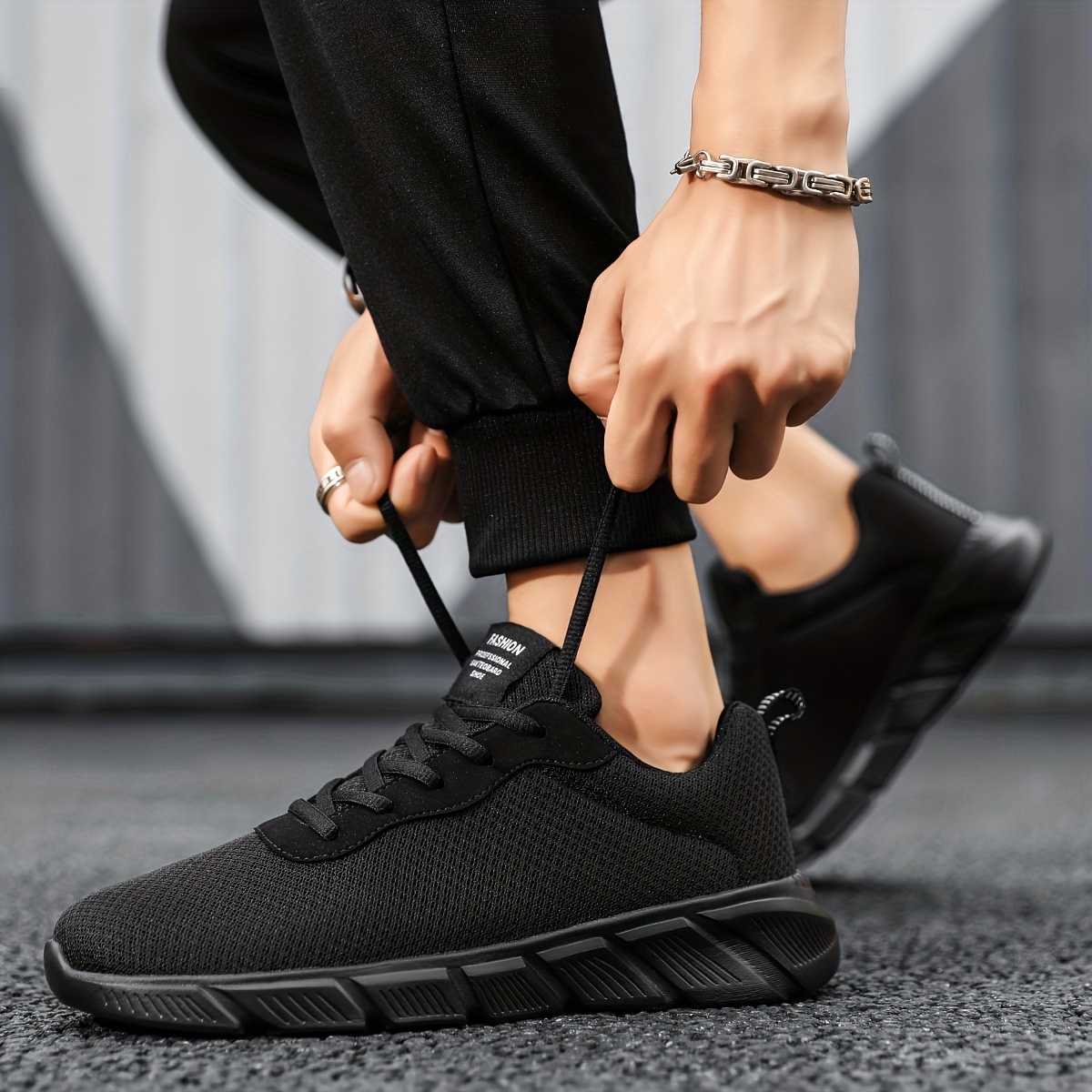 Men's Lace Up Running Shoes Comfy Breathable Durable Non Slip Sneakers