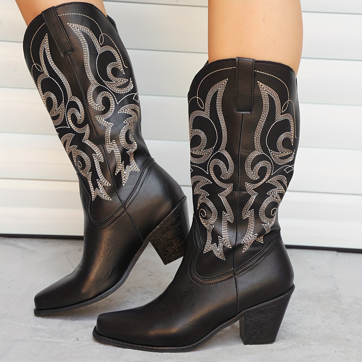 Womens Chunky Heeled Cowboy Boots、刺繍ポイントトゥvカットミッド