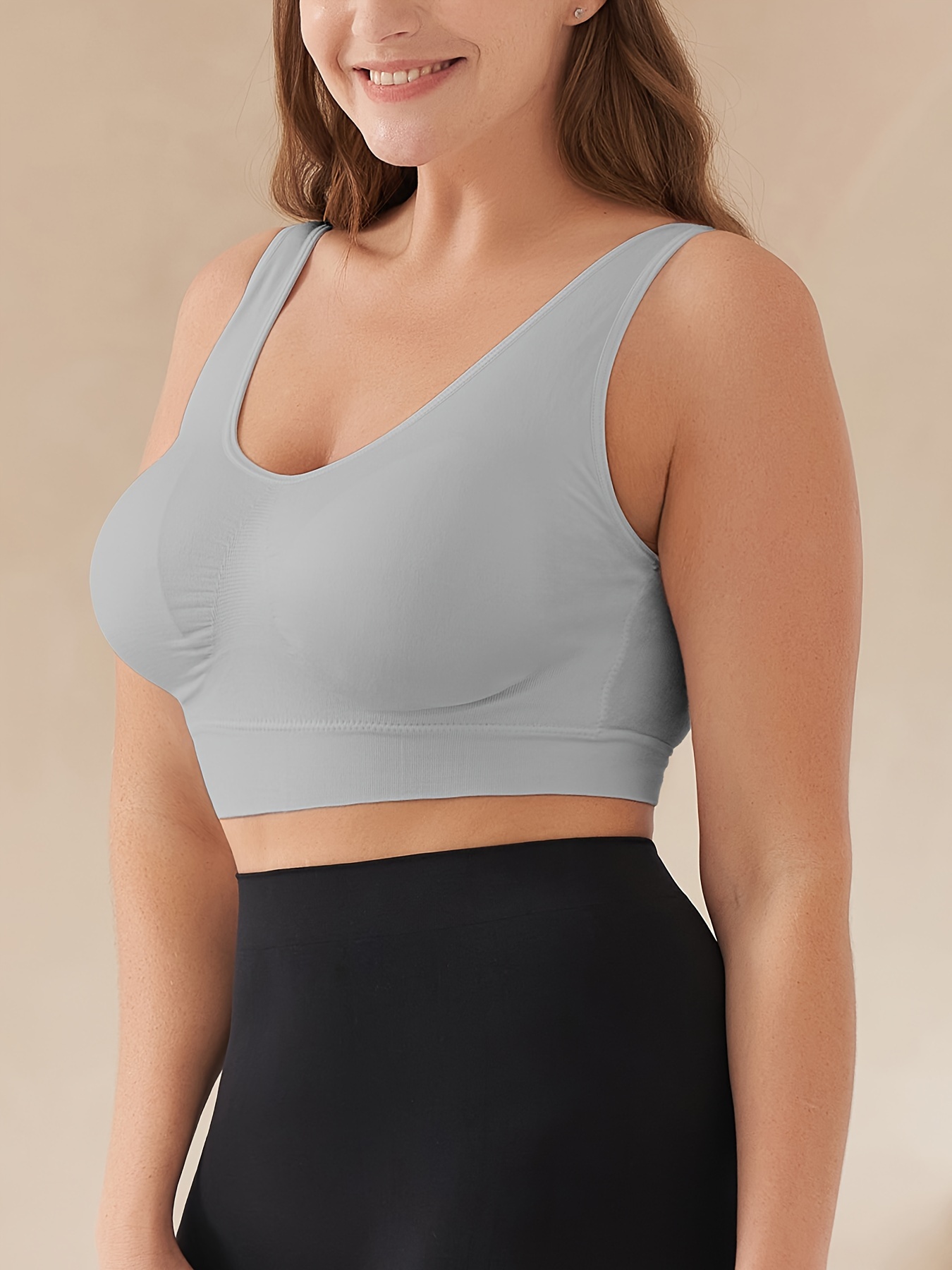 Plus Size Sports Bra for Running and Yoga