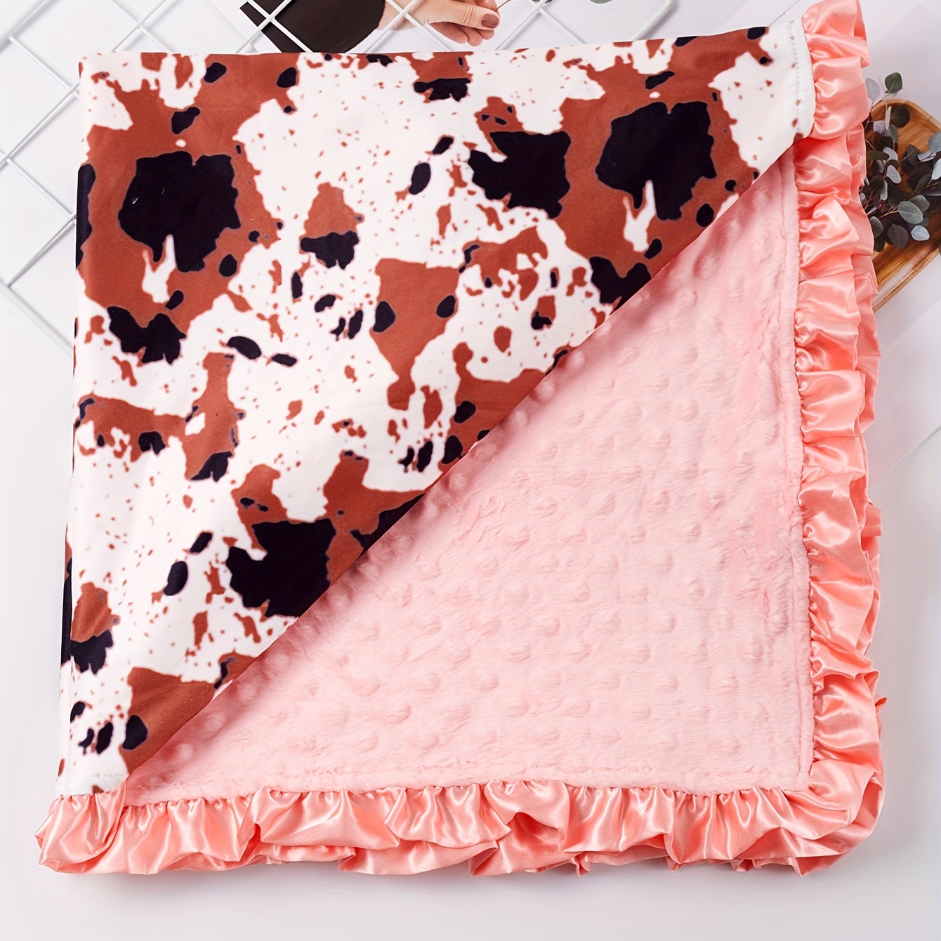Summer Girls Cow Print Bubble Fleece Blanket 81.28*81.28cm