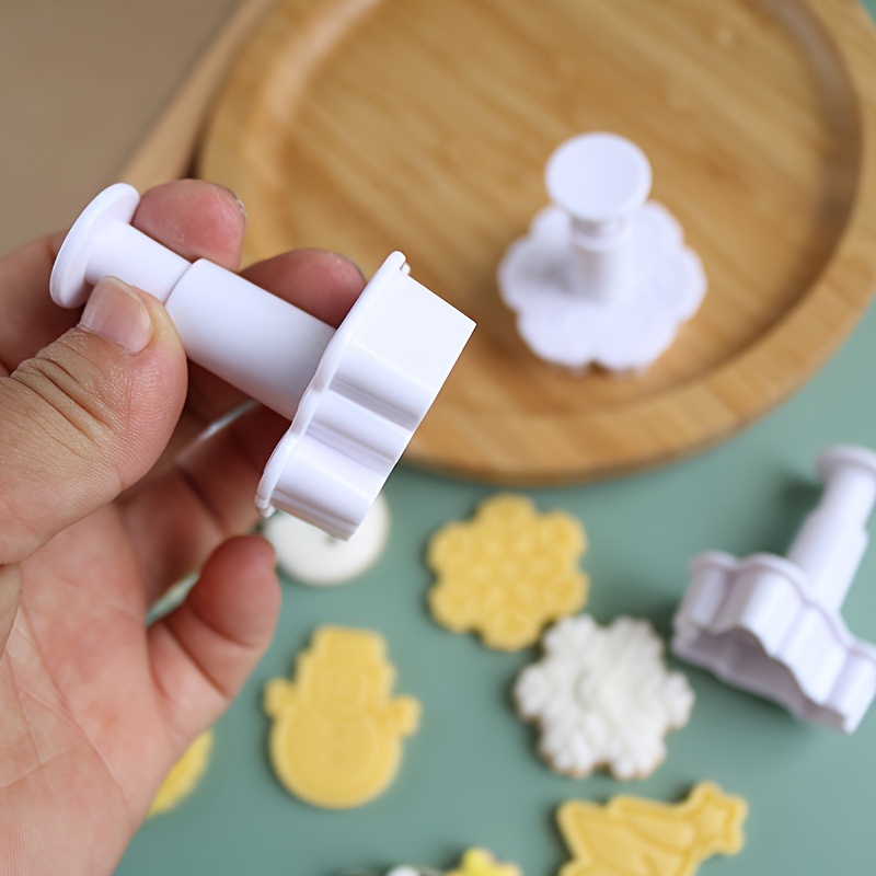 Christmas Cookie Plunger Cutters Plastic Fondant Cutters - Temu