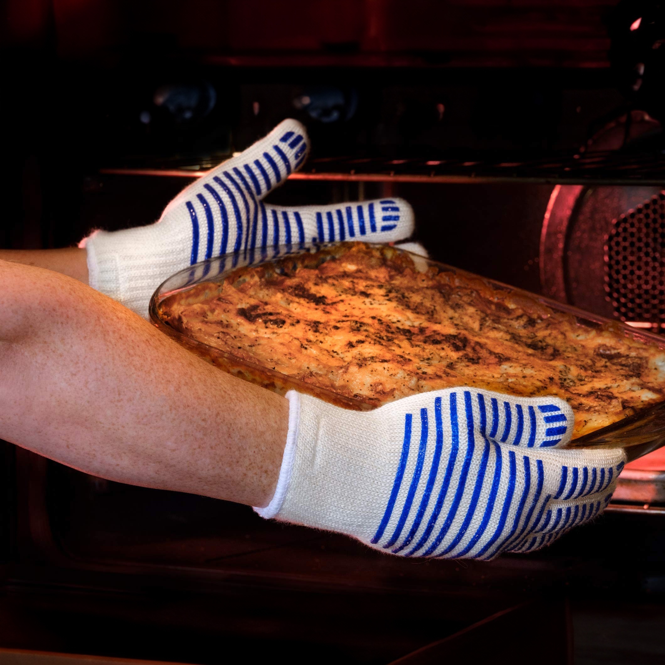 Ove Glove Hot Surface Handler Oven Mitt Glove, Perfect for Kitchen/Gri