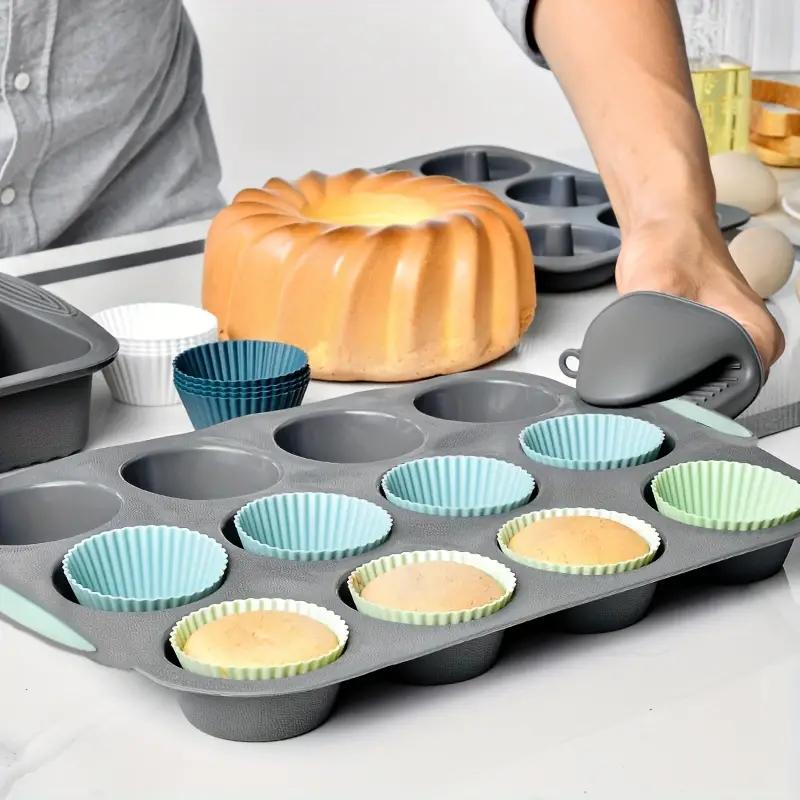 Non-stick Silicone Muffin Pan - 12 Cavity Baking Cupcake Mold For
