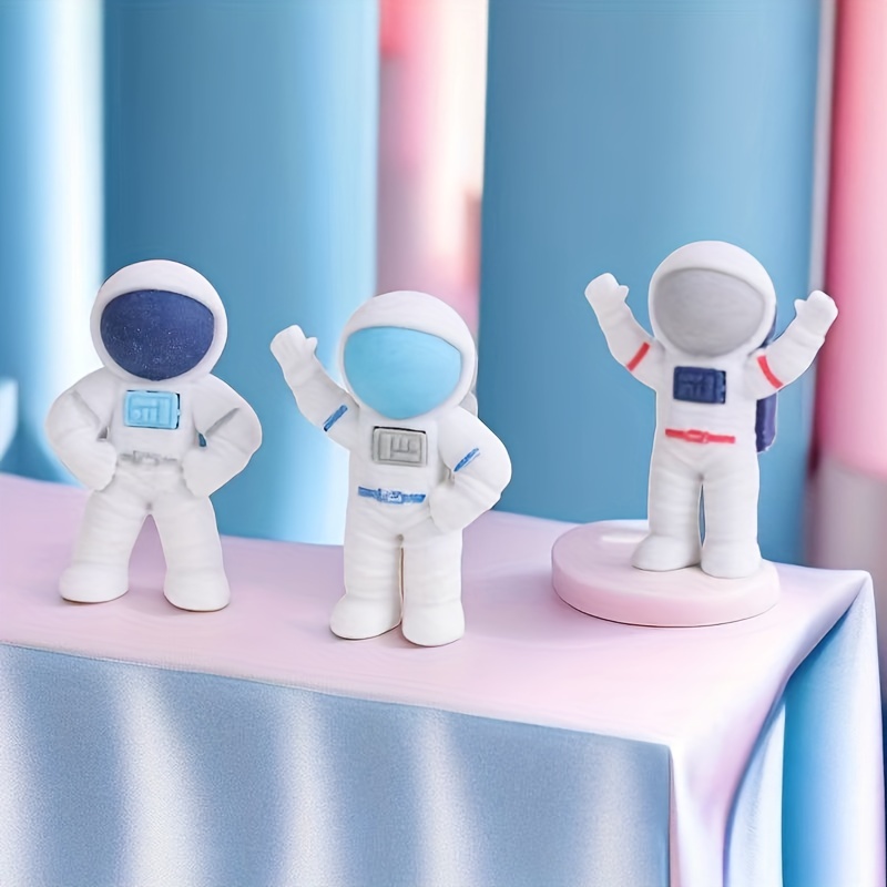 Office Supplies And Student Accessories 3d Spaceman Shape - Temu