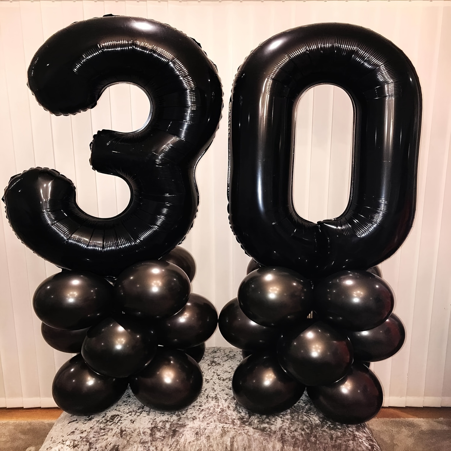  Decoraciones de cumpleaños número 30 para él y hombres, columna  de globos de 30 cumpleaños para decoraciones de fiesta de 30 años y  decoraciones de aniversario de boda 30 (negro y