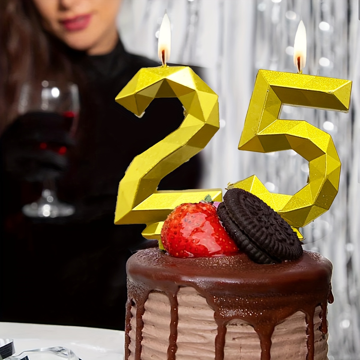 Bougie Numéro Un. Fête D'anniversaire 1 An Sur Le Gâteau, Image De