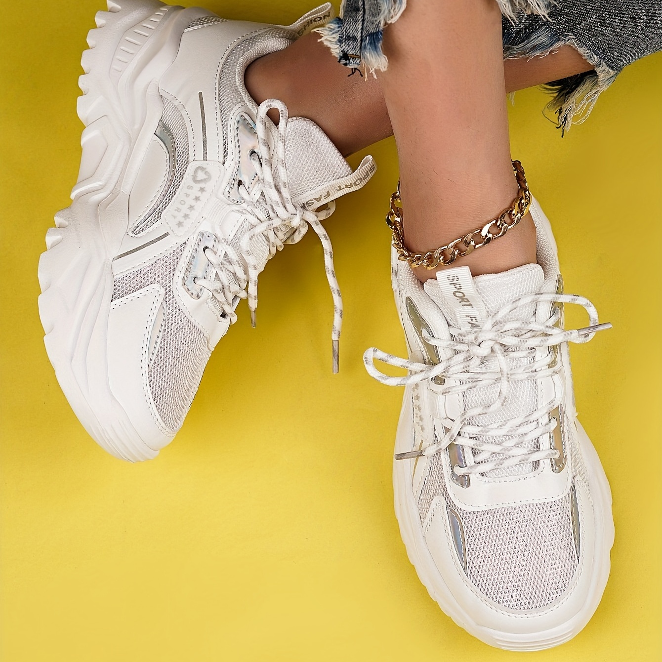 Women's Breathable Mesh Sneakers Low Top Lace Up Shoes
