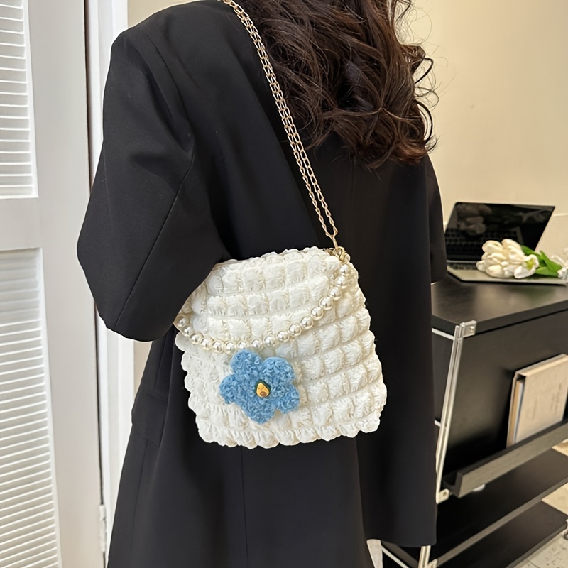 Pearl Handle Purse 