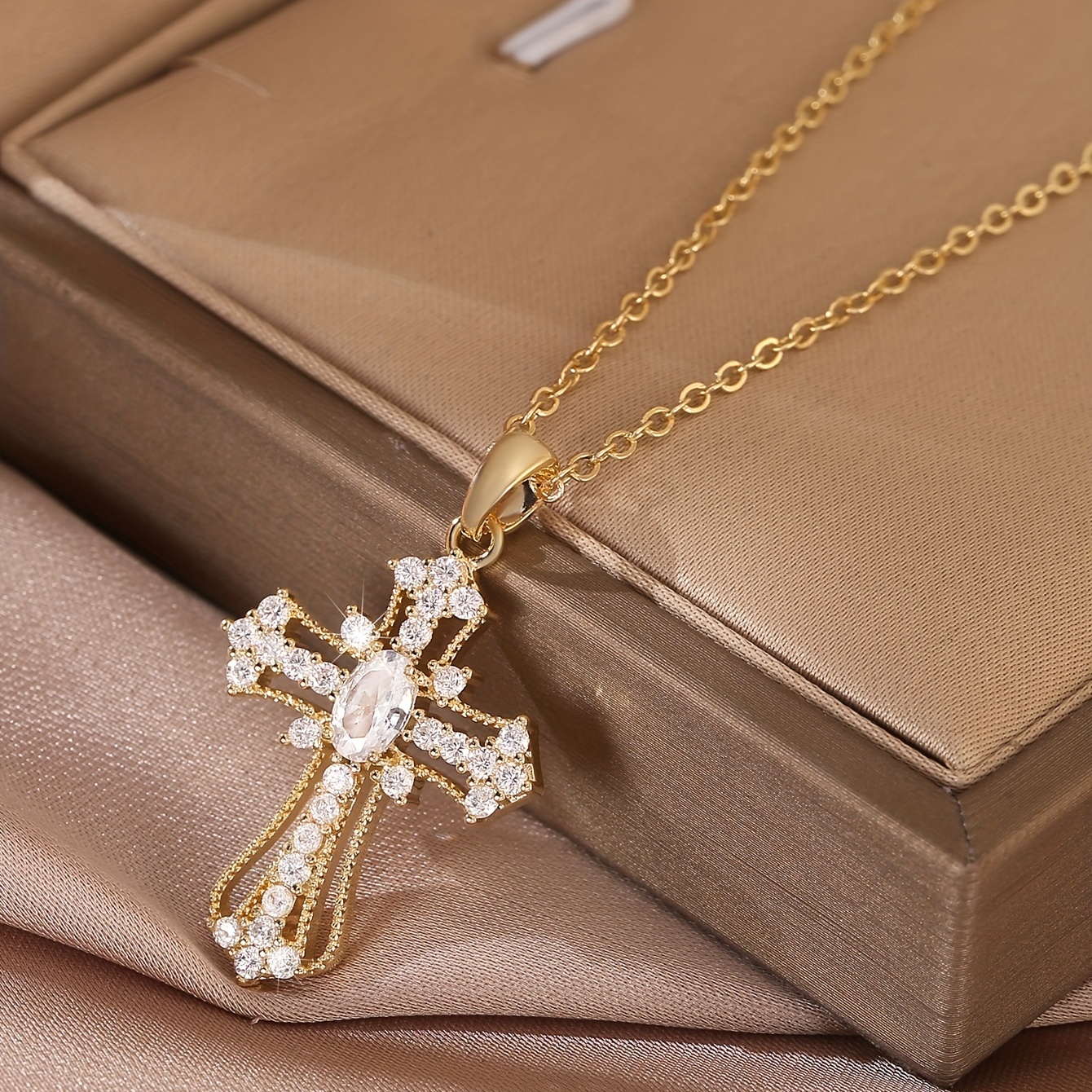 Delicate Luxurious Gold Color Cross Zircon Pendant Necklace For