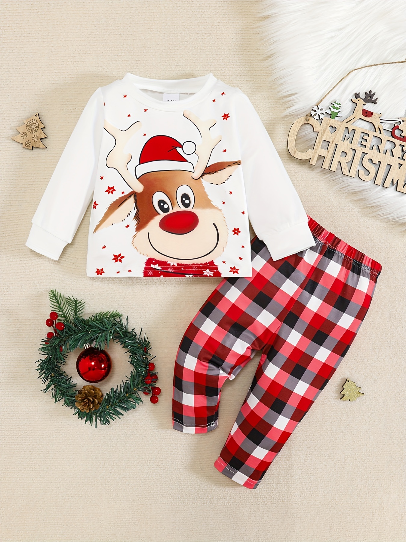 Santa Hat Pattern Family Matching Pajamas Sets (Flame Resistant)