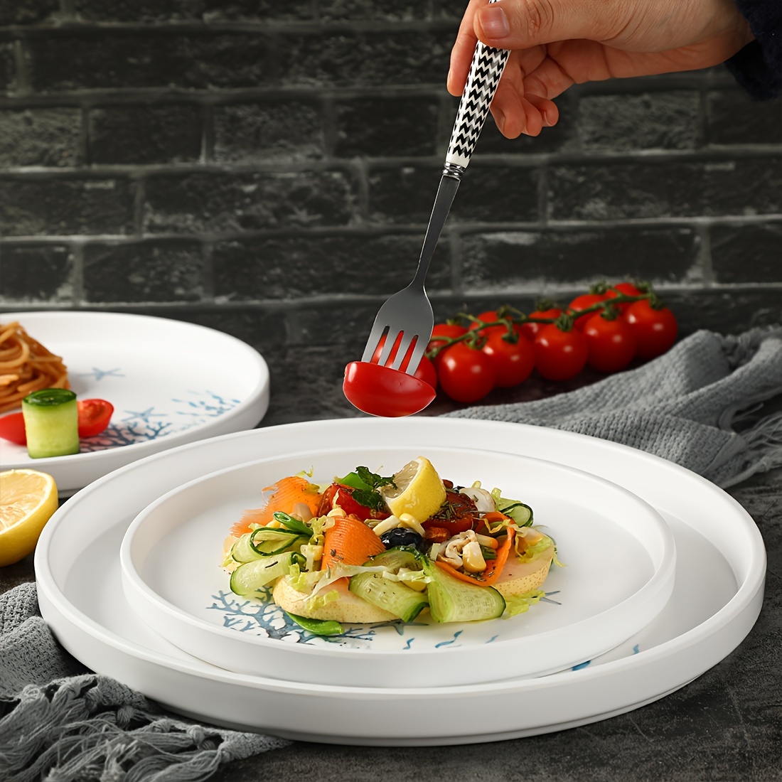 1 Pièce Assiette Circulaire Divisée En Paille De Blé Pouvant Être  Micro-ondable Pour Salade, Fruits Et Aliments Adaptés Aux Femmes Et Aux  Étudiants Souhaitant Contrôler Leur Régime Alimentaire, Mode en ligne