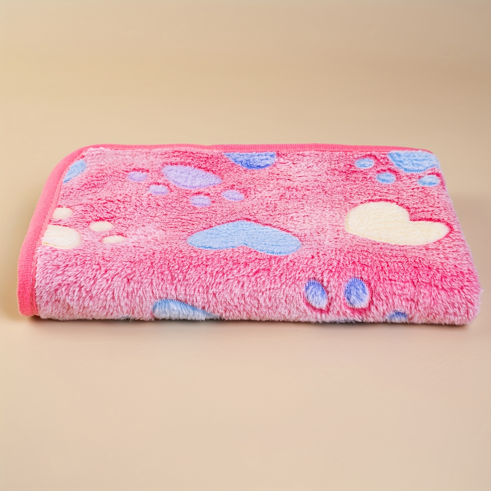 Pet Blanket with Printed Patterns Soft Warm Sleep Mat Fluffy Fleece Paw Print