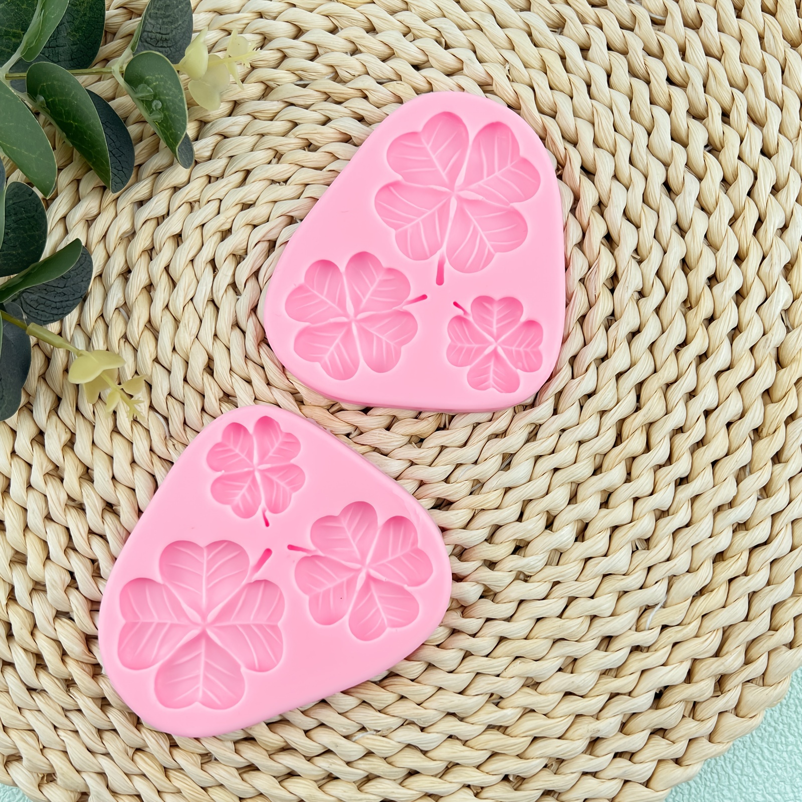 TUKE 3D Leaves Silicone Molds Flower Cake Fondant Mat Bee Leaf Pastry  Moulds Rose Impression Chocolate Hollow Lace Mold  (Geometry_10.4x2.8x0.12inch_L)