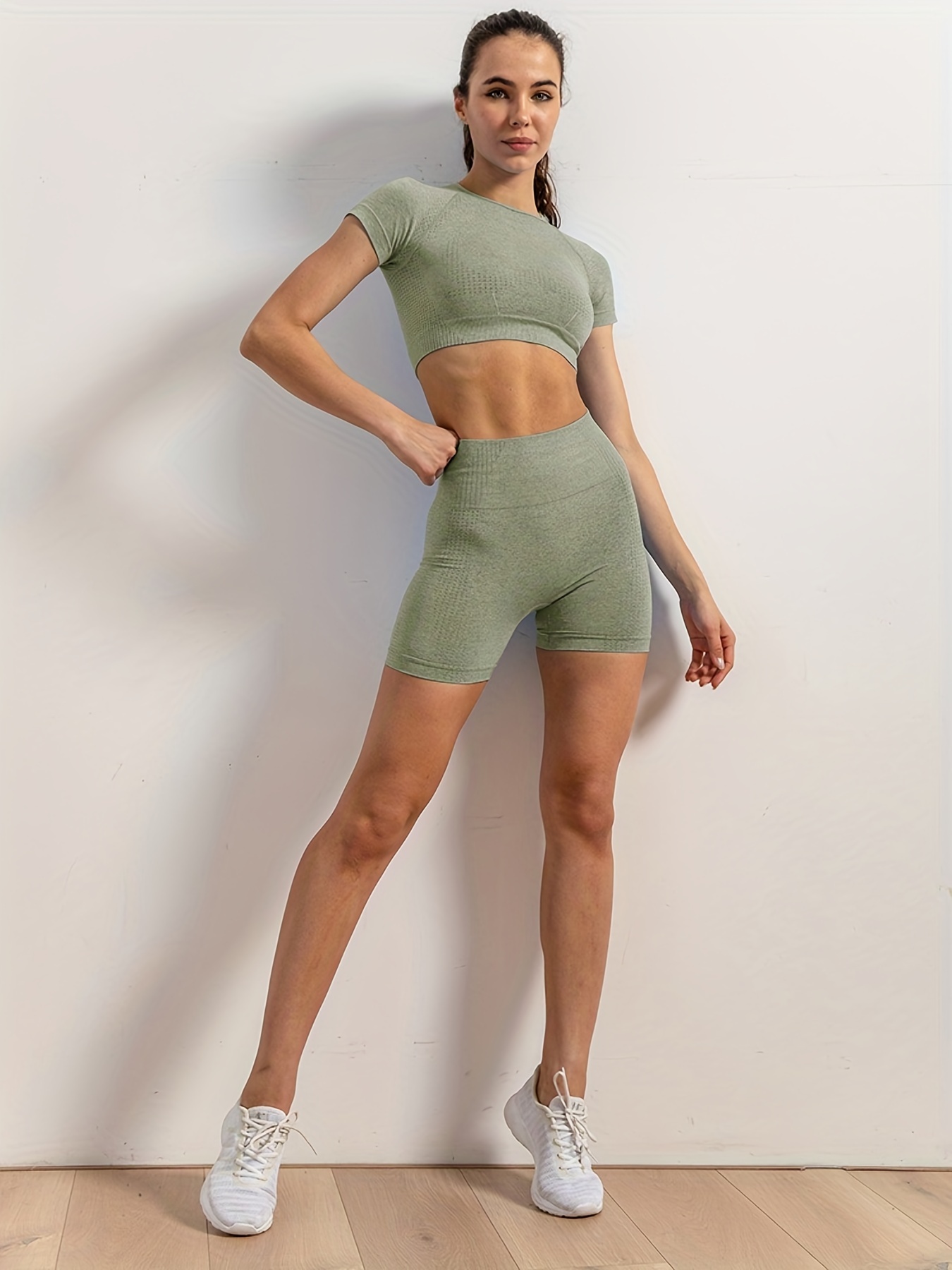 Conjunto De Pantalones Cortos De Yoga Mujeres Crop Tops + Shorts