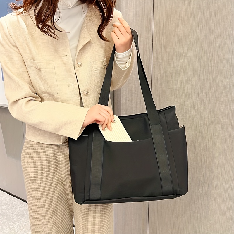 Large Capacity Nylon Tote Bag Solid Travel Storage Bag
