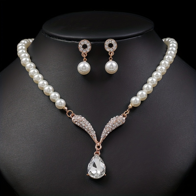 Faux pearl necklace deals set